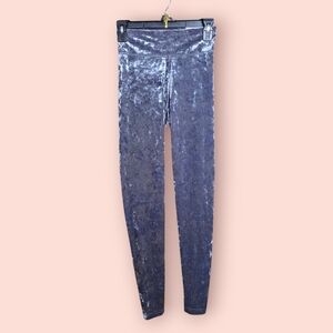 Aerie Luxurious Velvety Leggings in Shimmering Gray